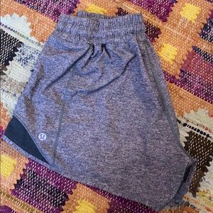 lulu lemon shorts!!